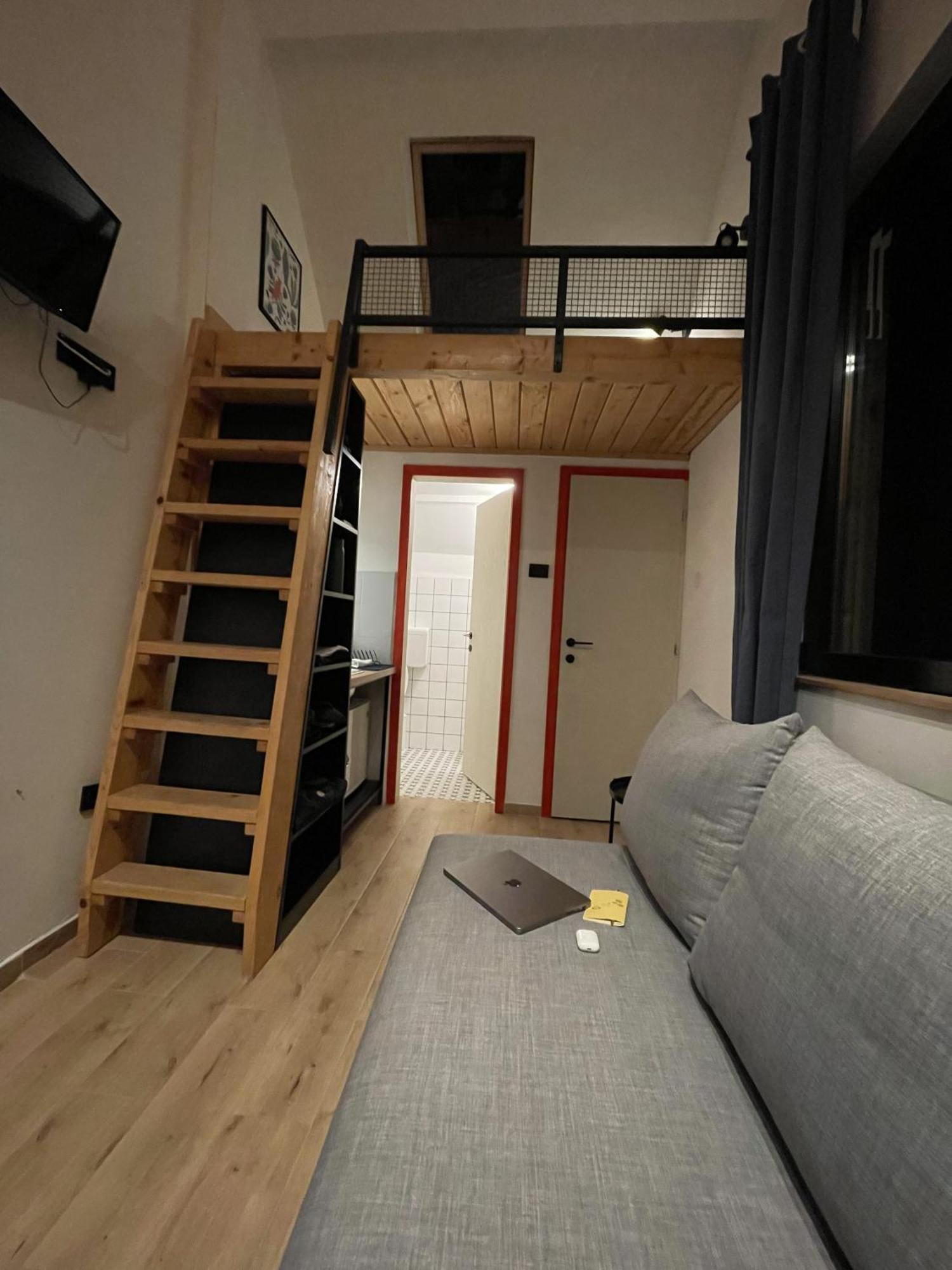 Montana Hotel Lisina Kültér fotó