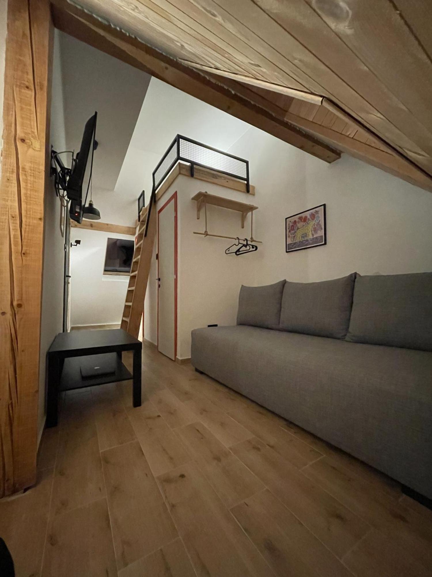 Montana Hotel Lisina Kültér fotó